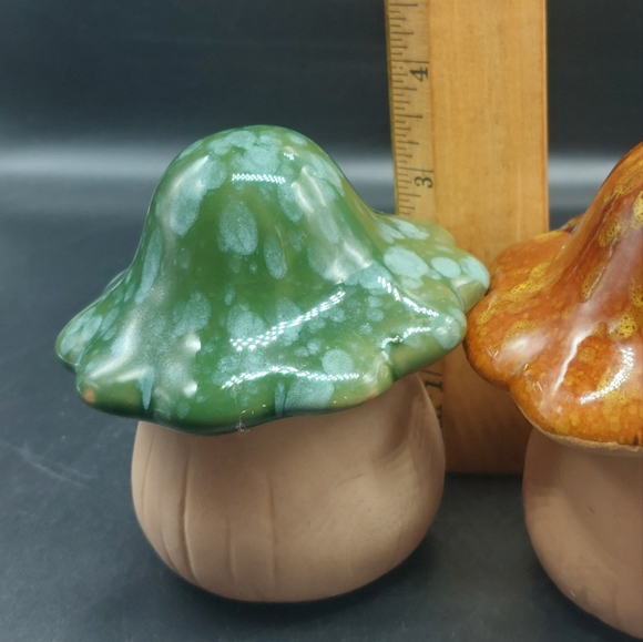 Ceramic Mushroom Garden Statue, Green Toadstool, Mushroom Figurine, Fairy Garden - Picture 12 of 14